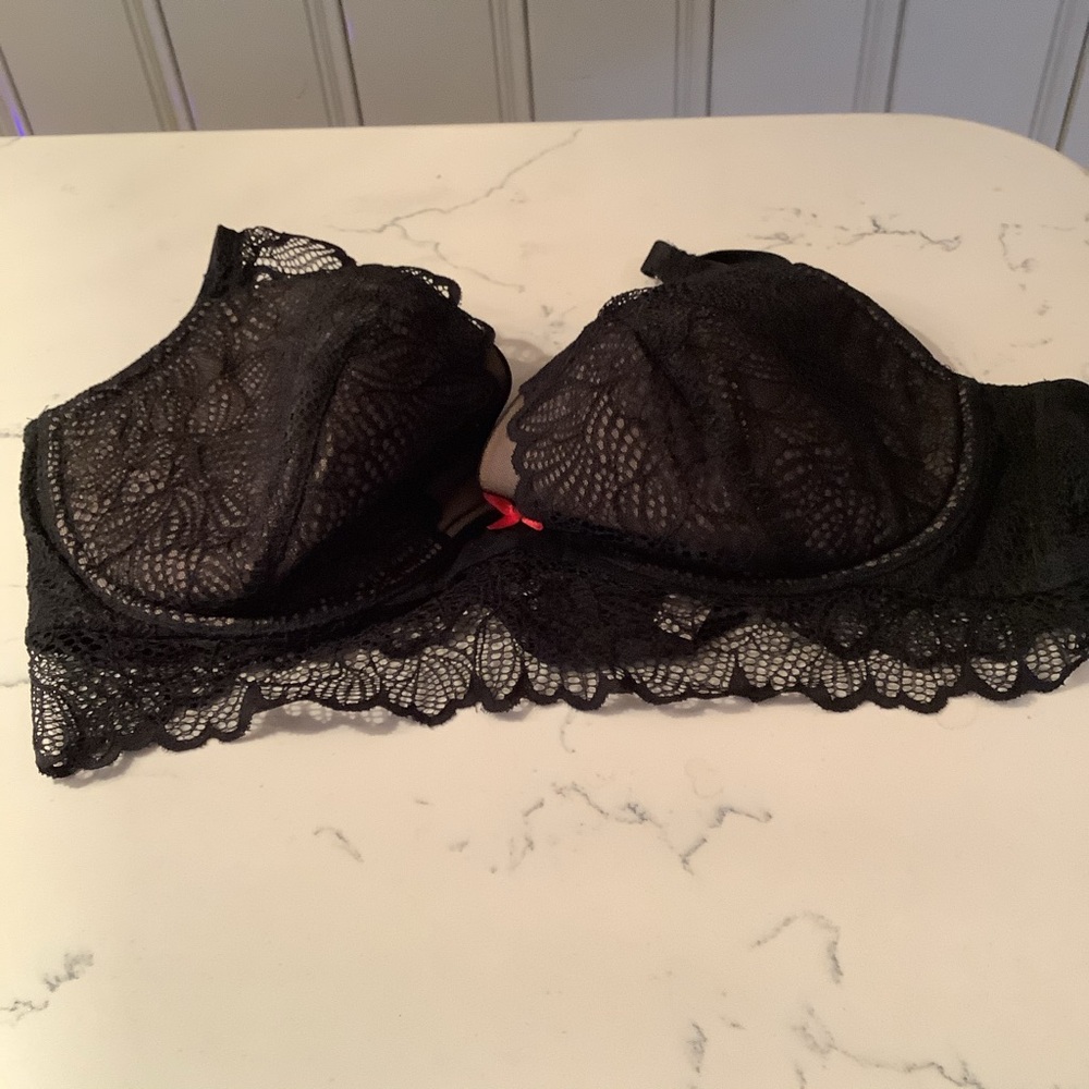 Sexy black lace bra with sweet bow detail